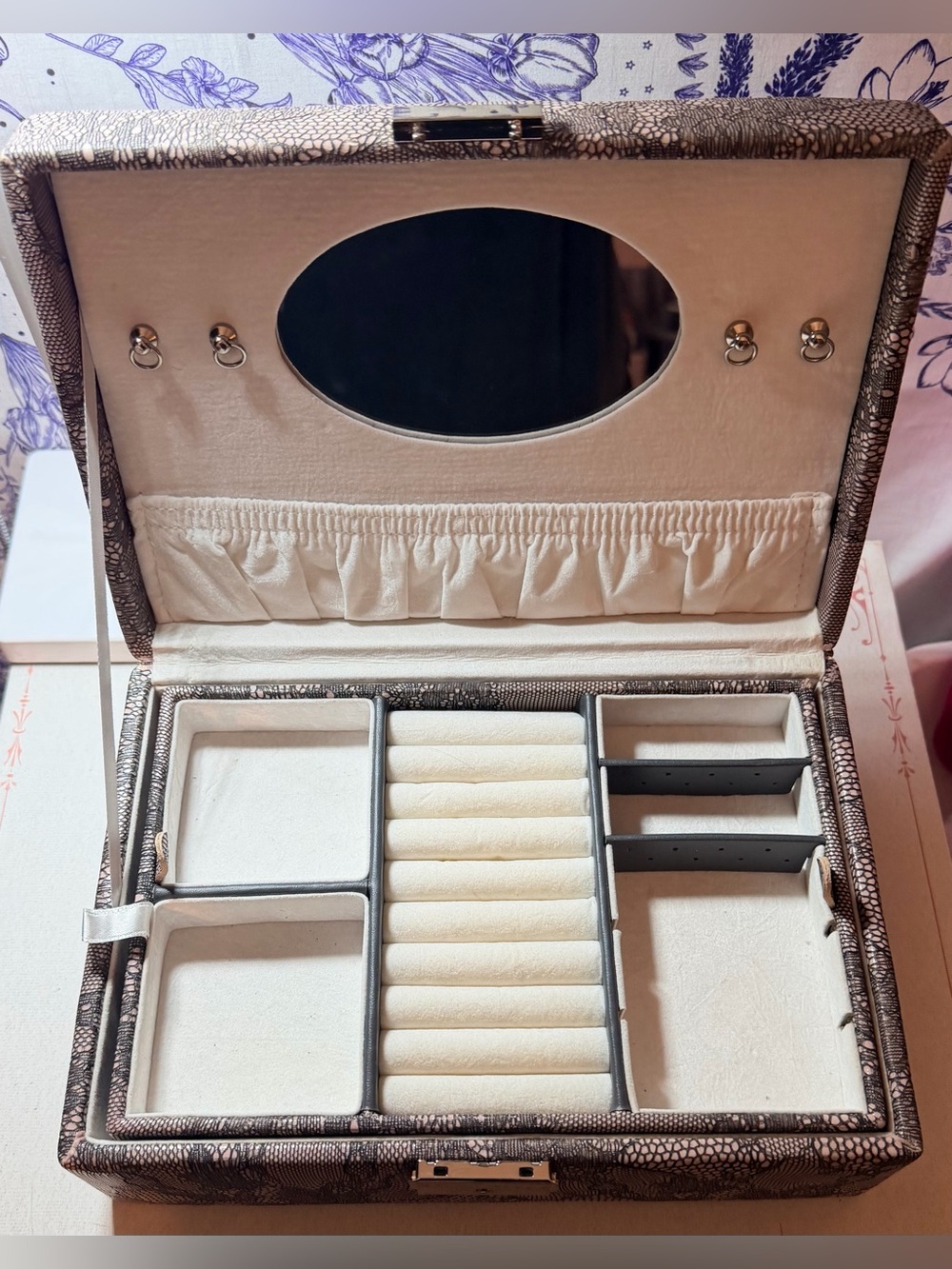Women's Lace-Effect Jewelry and Watch Organizer Box in Beige and Black